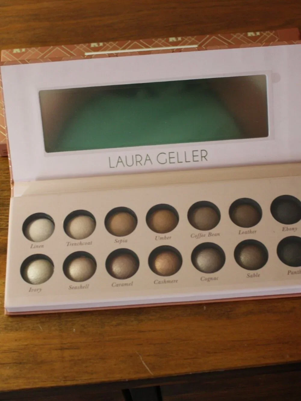 Laura Geller The Delectables Baked Eyeshadow Palette Timeless Tones New in Box